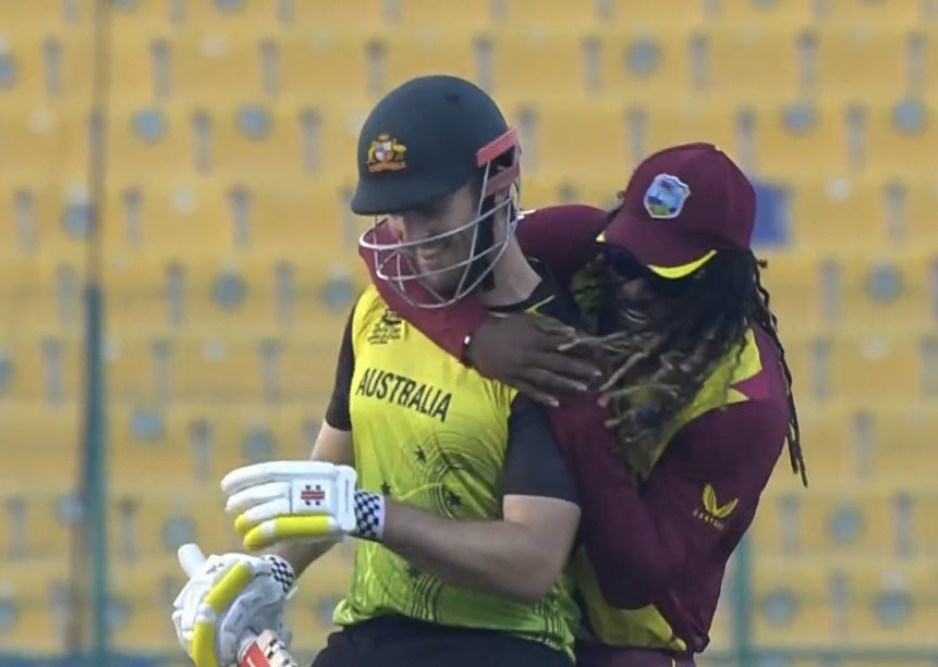 WATCH | Chris Gayle hugs Mitchell Marsh after taking his wicket 