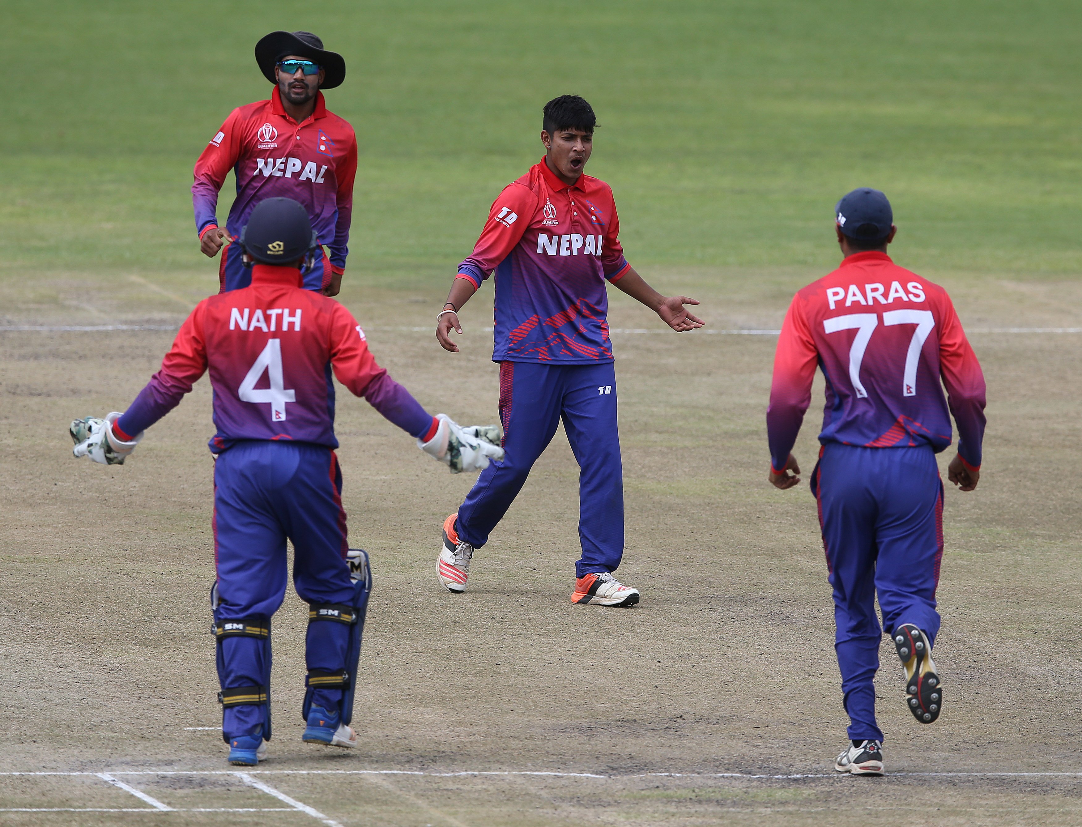 Sandeep Lamichhane taken into custody by Kathmandu Police in response of arrest warrant to his name