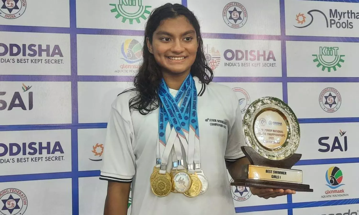 Apeksha Fernandes becomes first to Indian to reach finals at FINA World Junior Swimming Championships 2022