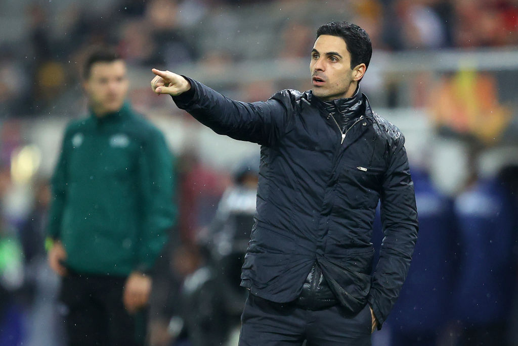 Think Mikel Arteta and Edu Gaspar are doing fantastic job, claims Cesc Fabregas