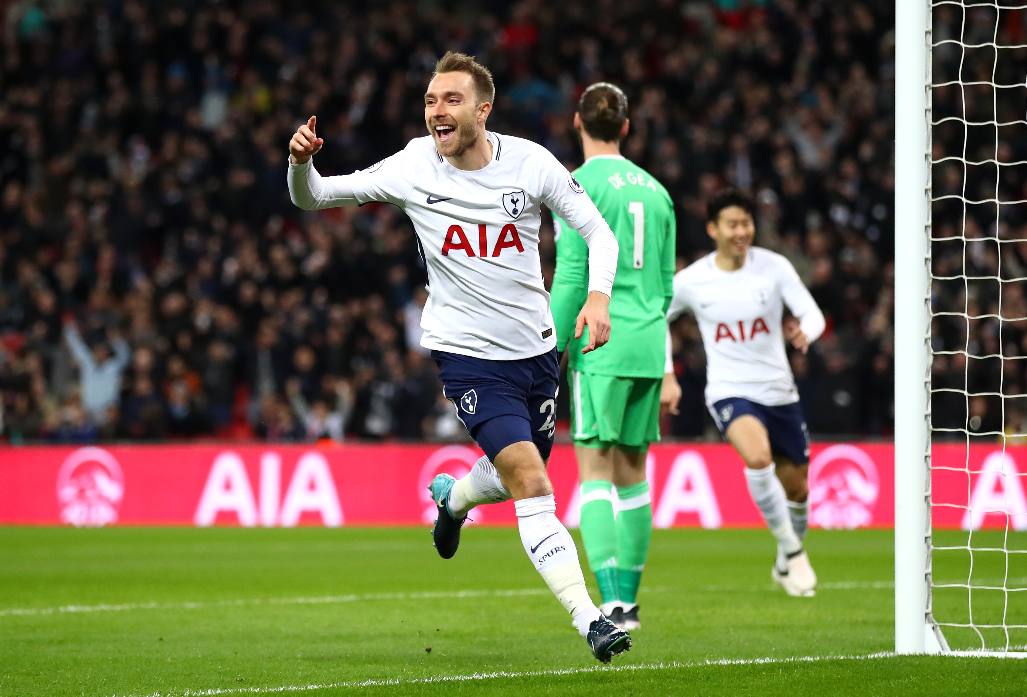 Premier League | Tottenham outclass United; City open up 15 point lead after thrashing West Brom