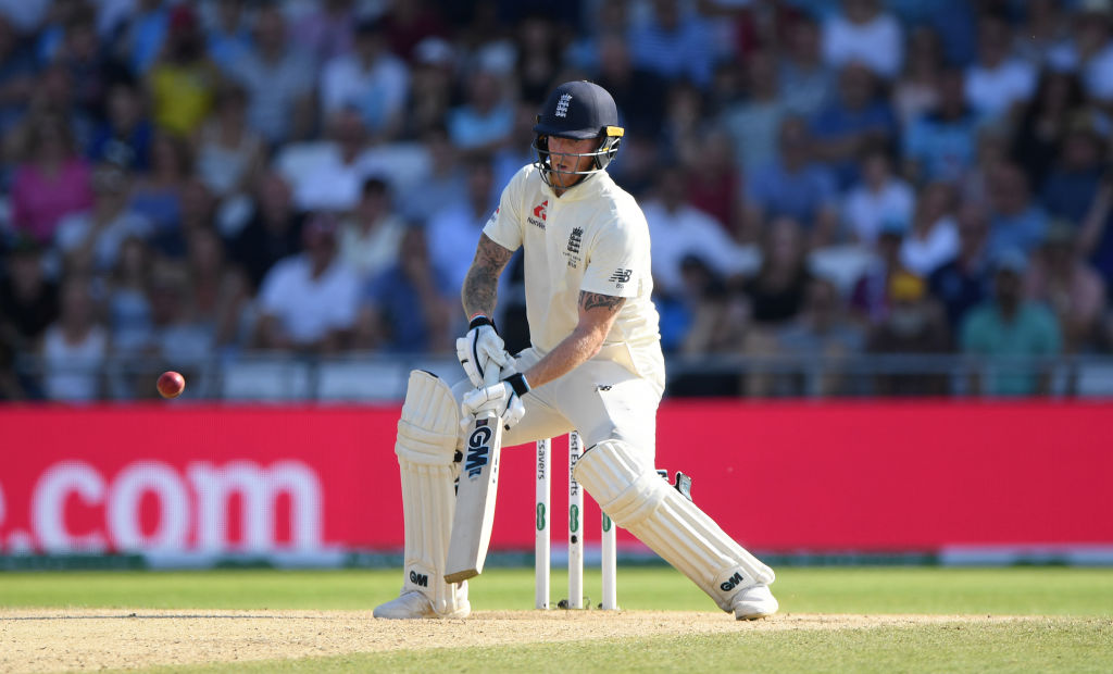 Twitter reacts to Mohammed Abbas's goosebump-inducing delivery ripping apart Stokes' furniture