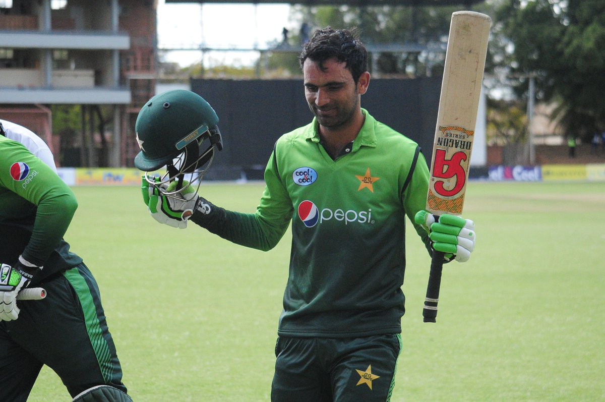 Pakistan fans roast India on Twitter after Fakhar Zaman becomes the first Pakistani to score 200