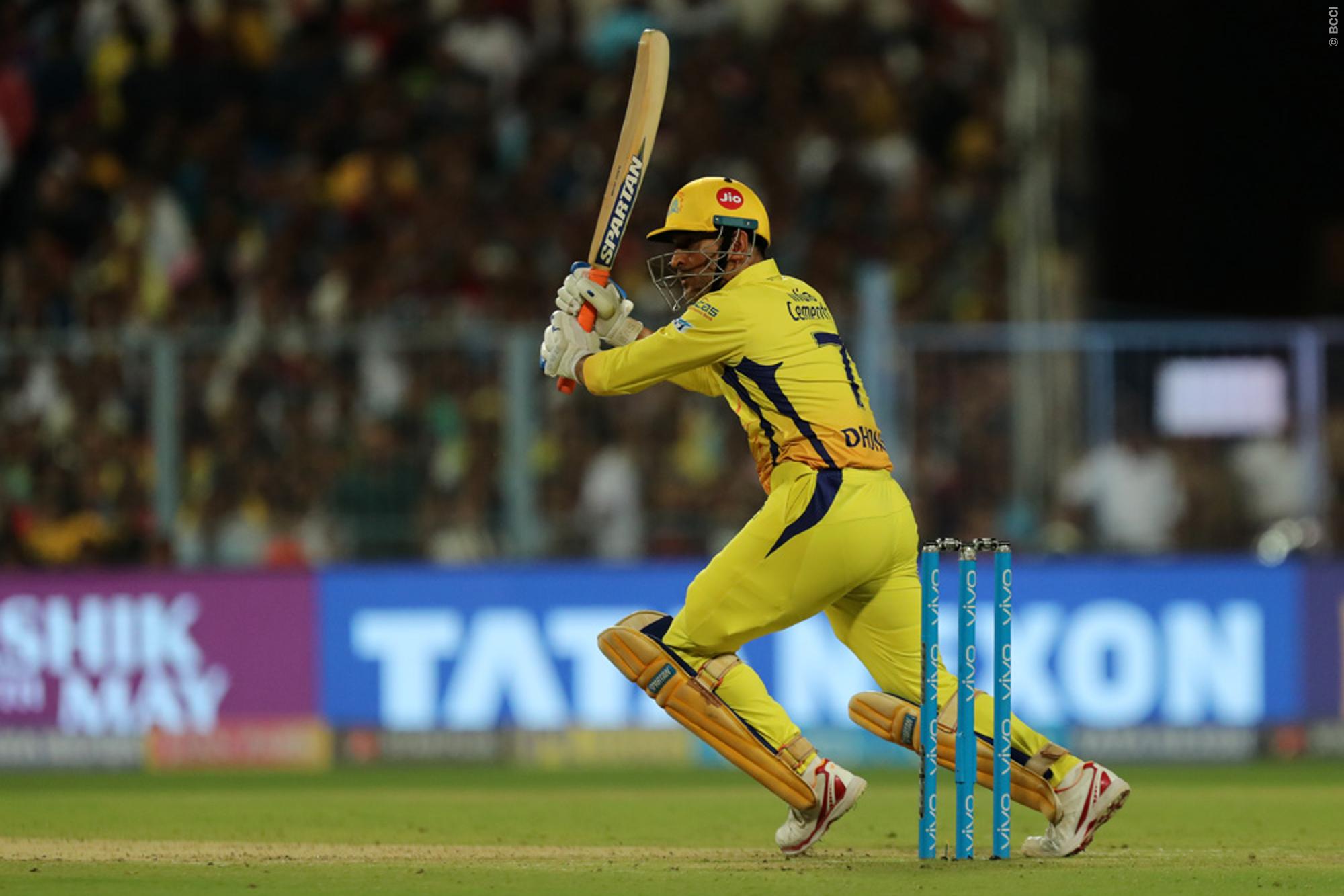 IPL 2020 | No 4 is ideal for MS Dhoni to bat for CSK this season, proclaims Michael Hussey