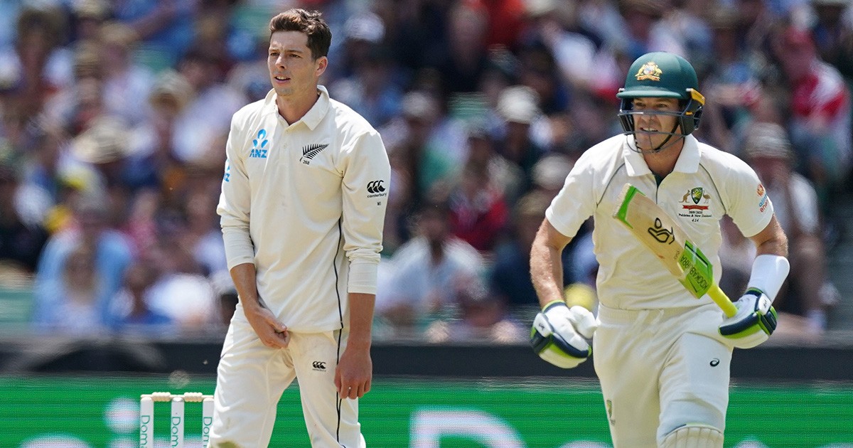 VIDEO | Umpire's call in spotlight again as Mitchell Santner stays on despite ball hitting wristband