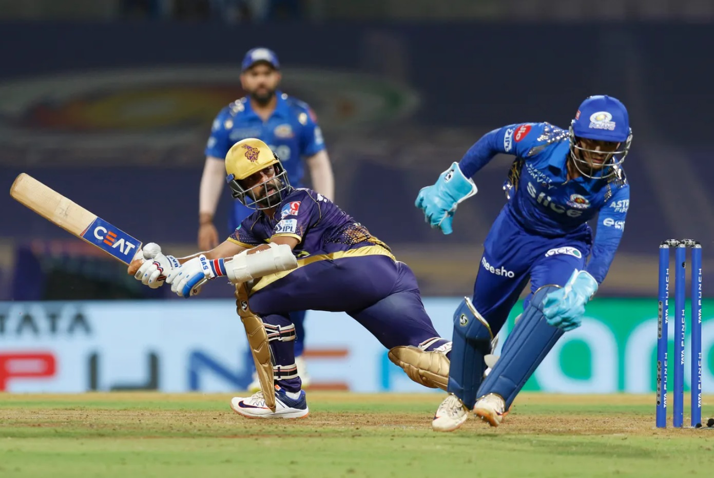 IPL 2022, MI vs KKR | Twitter erupts as Ajinkya Rahane loses wicket after attempting to reverse-sweep