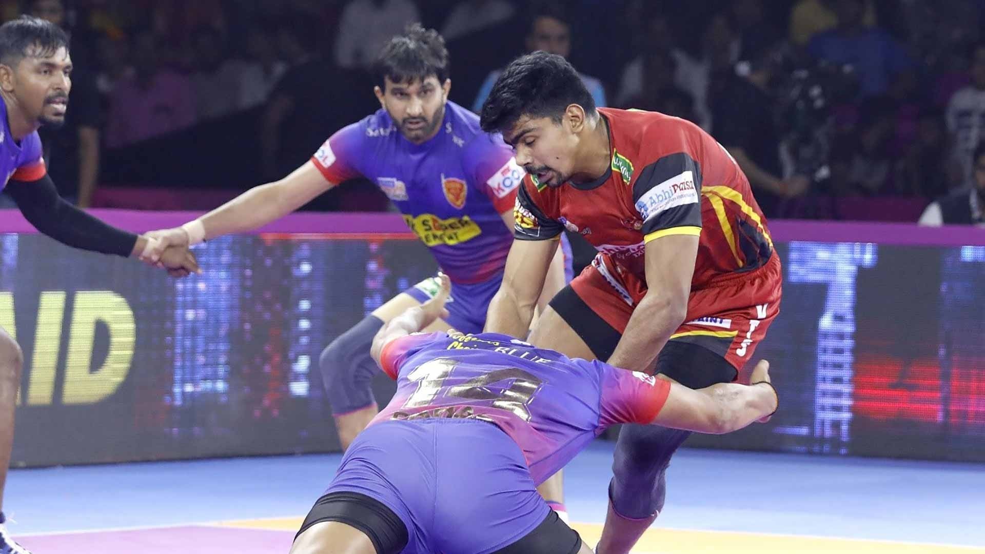 PKL 2019 | How Bengaluru Bulls tied last night's game against Dabang Delhi KC