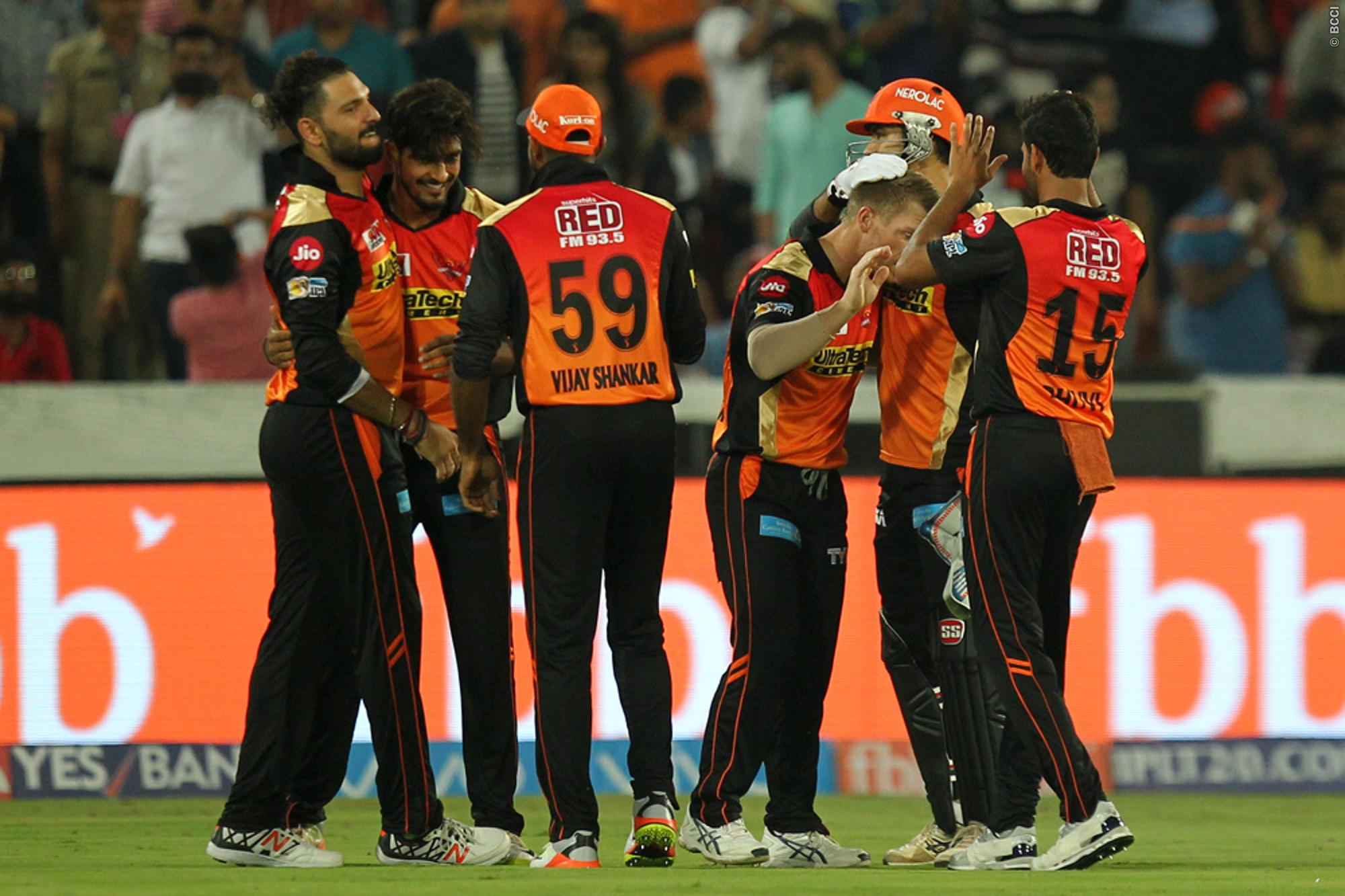 Twitter reacts as Sunrisers Hyderabad start their title defense with a victory over Royal Challengers Bangalore