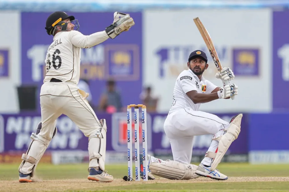 SL vs NZ | Twitter and Kamindu dejected as de Silva takes leaf out of Dravid’s declaration book costing double ton