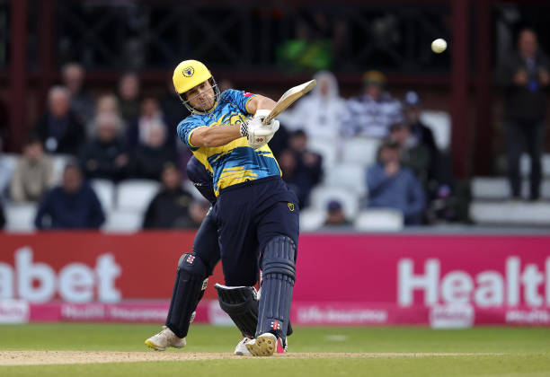 The Hundred | Twitter praises Sam Hain as he smacks a no-look reverse scoop to earn boundary