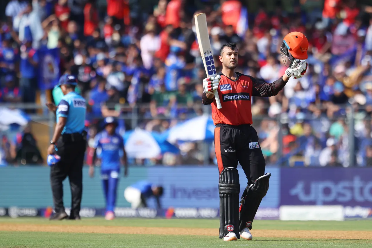 IPL 2023, MI vs SRH | Twitter divided over Mayank Agarwal’s century celebration on fifty